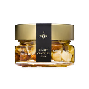 EIGHT CROWNSのナッツ&ハニー(110g)。アカシア生はちみつに、くるみ・カシューナッツ・アーモンド・マカダミアナッツを漬け込んだ贅沢な逸品。